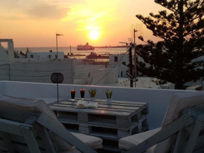 Great Sea-view 2BD Apartment @ Paros, Páros
